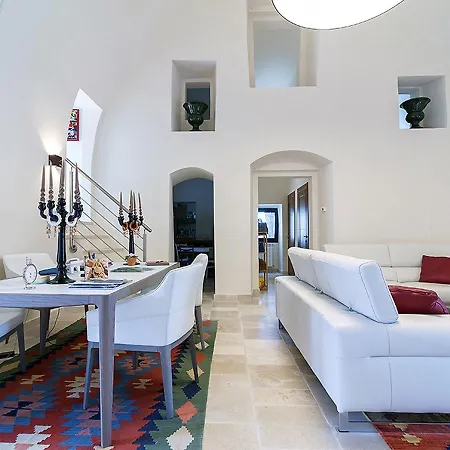 Belvilla By Oyo Giulia *